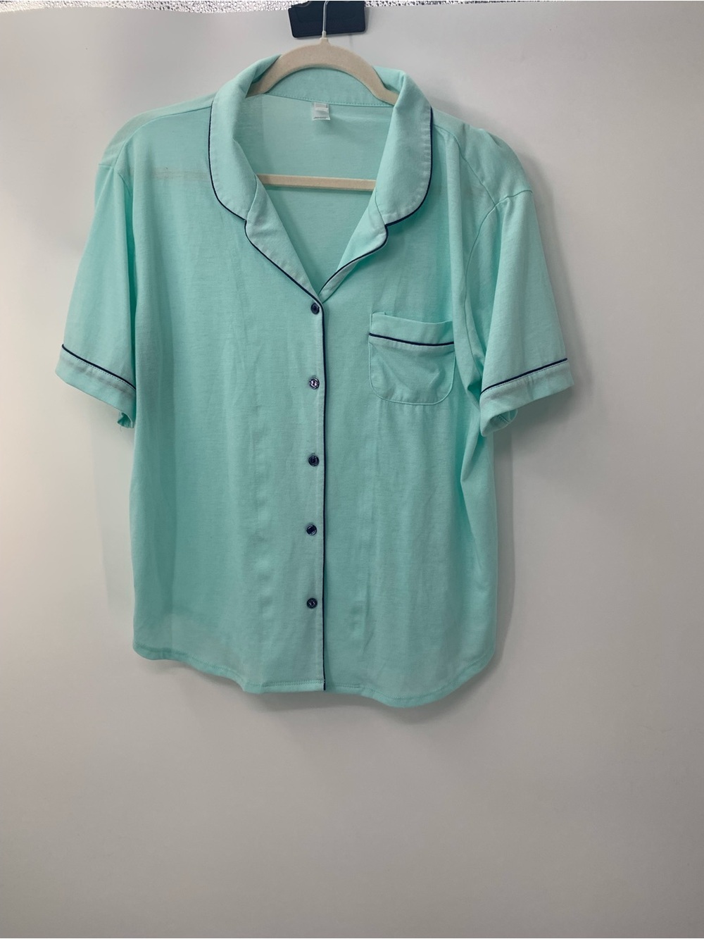 Flora Women's Short-Sleeve Pajama Set in Mint with Contrast Navy Piping L